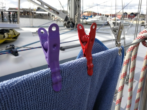Clothespins-sailing-yachts